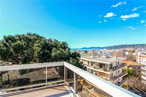 t3 à la vente -   06160  ANTIBES, surface 90 m2 vente t3 - UBI443965343